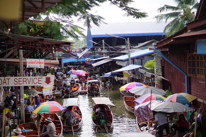 VIP Private Tour Damnoen Saduak+ Amphawa + Mae Klong Railway - The Sum Up
