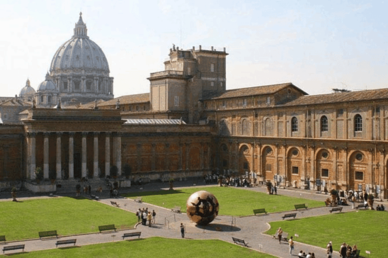 vip-private-tour-vatican-museums-sistine-chapel-2