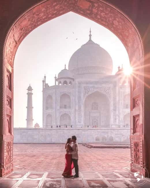 VIP Tajmahal Tickets with Guide & Private Photographer - What to Expect from the VIP Taj Mahal Tour
