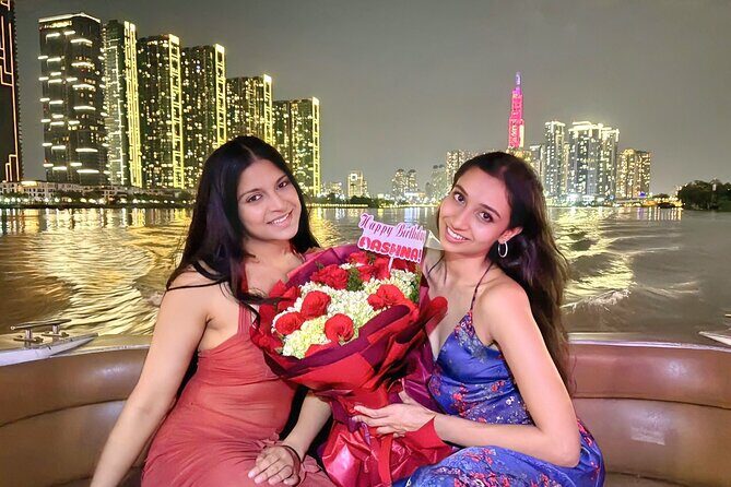 VIP Tour in Saigon By Night by SpeedBoat - Key Points