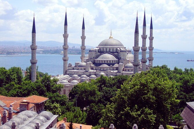 vip-tour-of-maidens-tower-and-9-must-see-places-in-istanbul