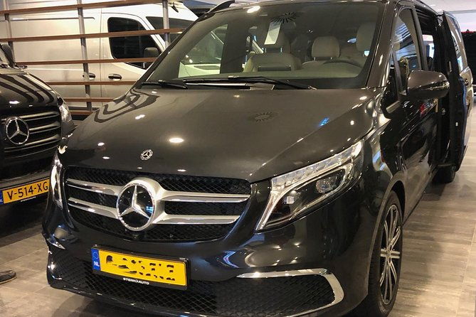 vip-transfer-from-schiphol-airport-to-amsterdam-city-or-back-to-the-airport