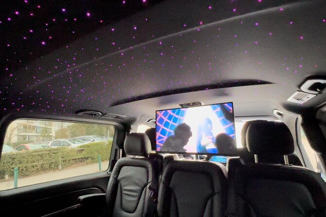 vip-van-driver-transfer-to-disneyland-paris