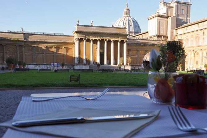 vip-vatican-breakfast-and-guided-tour-with-sistine-chapel-access