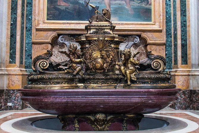 vip-vatican-small-group-tour-experience-art-and-history