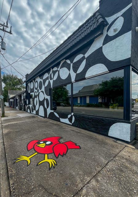 virginia-beach-vibe-district-guided-walking-mural-tour