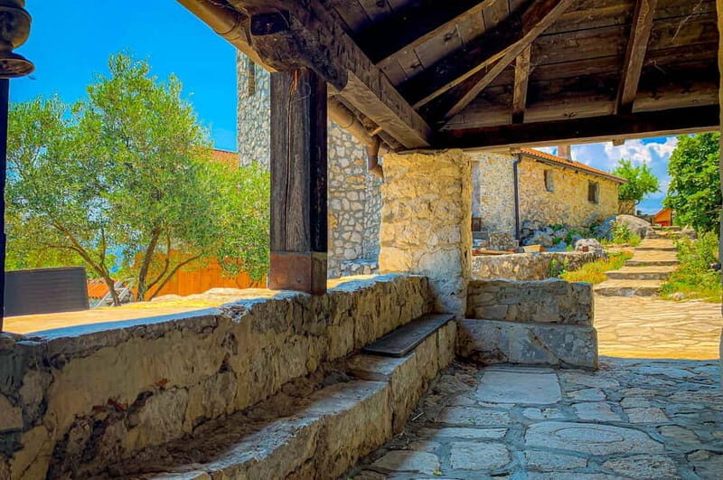 Virpazar: Skadar Lake PRIVATE Boat Tour to KOM MONASTERY - The Practical Details