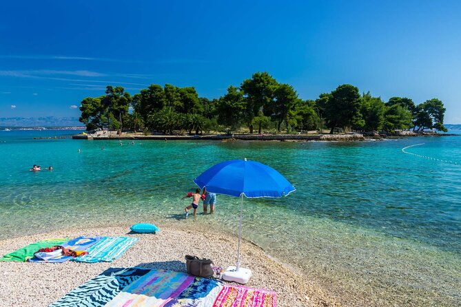 visit-2-islands-of-zadar-on-a-traditional-wooden-boat-during-half-day-trip