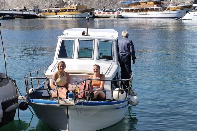 visit-2-islands-of-zadar-on-a-traditional-wooden-boat-during-half-day-trip