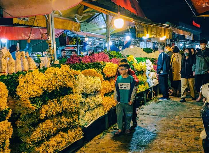 visit-5-districts-the-hidden-gems-in-saigon-by-motorbike