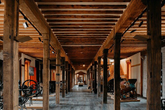 visit-and-tasting-in-otazu