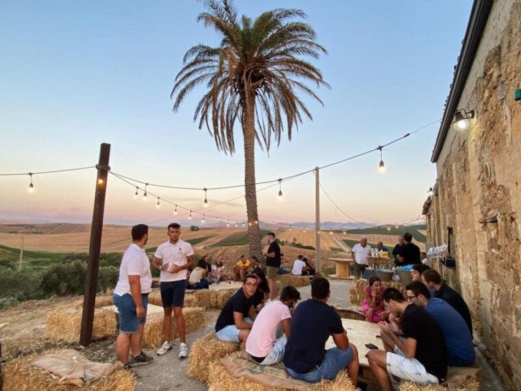 visit-and-tasting-of-typical-products-on-a-farm-in-segesta