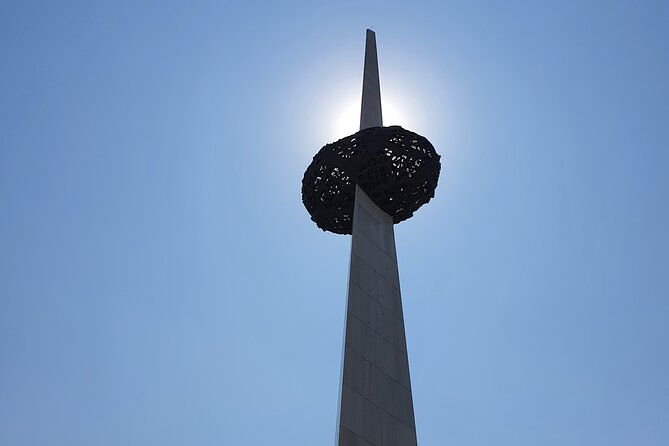 visit-bucharest-in-just-2-hours-with-a-private-driver-private-guide