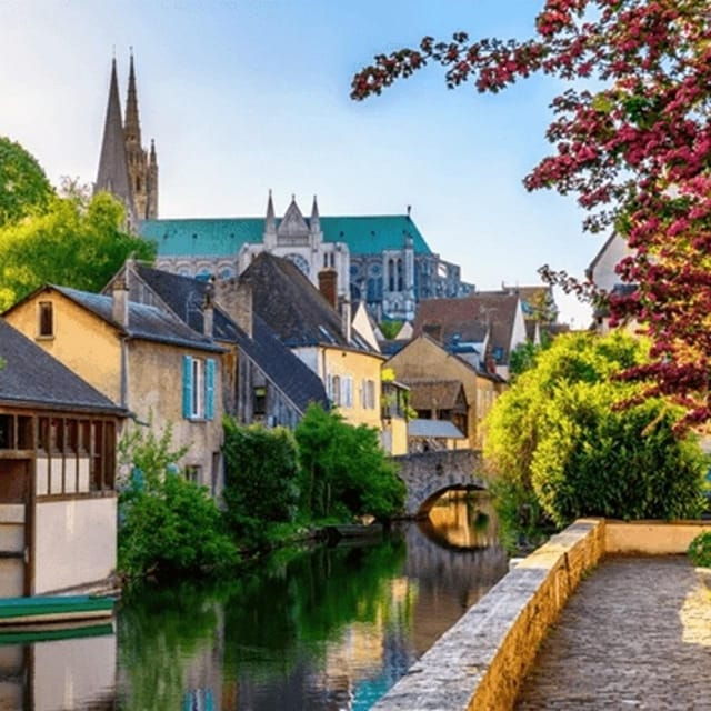 visit-chartres-through-tales-and-legends-from-the-cathedral-to-the-city