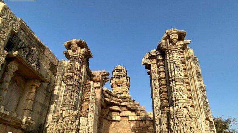 Visit Chittorgarh Fort with Pushkar Drop from Udaipur. - Key Points