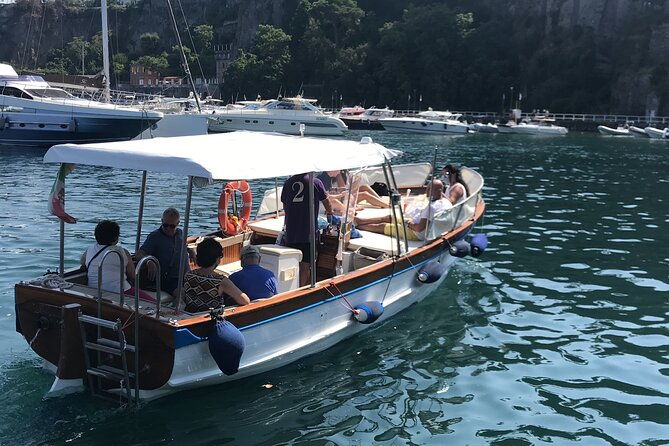 visit-costiera-sorrento-coast-between-history-and-legend