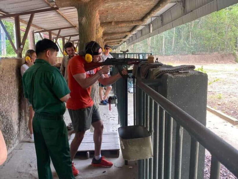 visit-cu-chi-tunnel-in-the-morning-or-afternoon-2