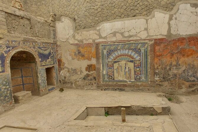 visit-in-pompeii-herculaneum-private-tour-with-ada