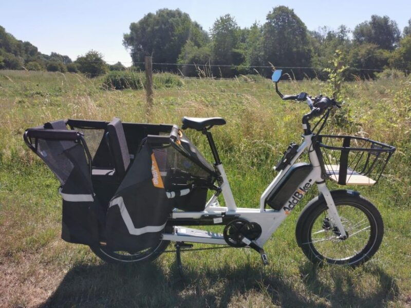 visit-lille-area-by-electric-cargo-bike