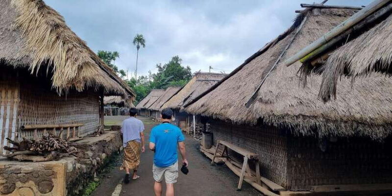 visit-lombok-sasak-tribe-village-waterfall-and-selong-hill