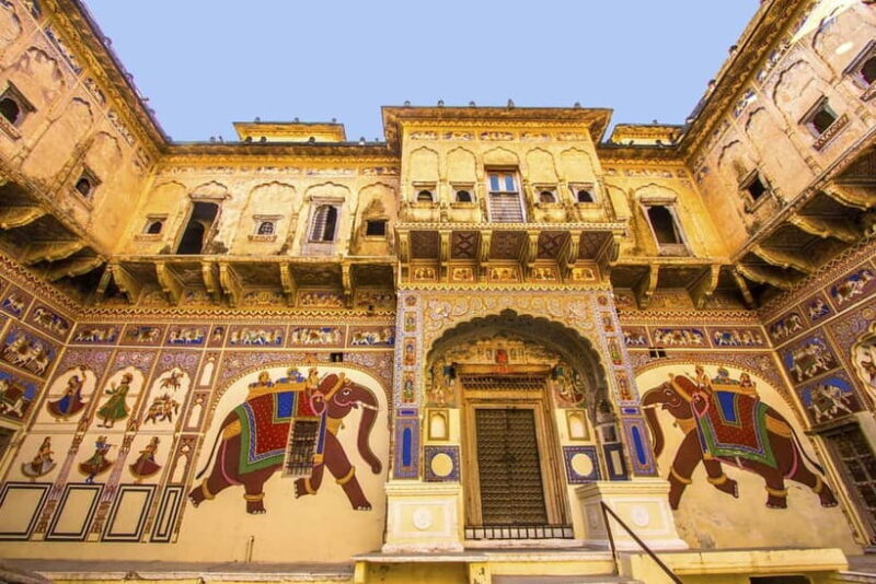 Visit Mandawa on the Way to Bikaner from Jaipur - Key Points