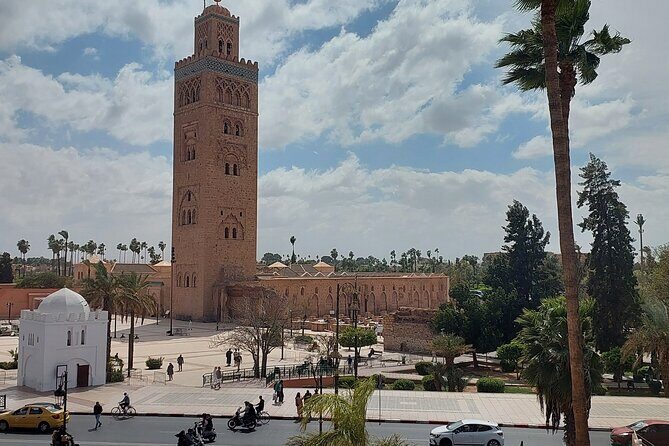Visit Marrakech city 1 day from Agadir Private - Bahia Palace: A Window Into Moroccan Regal Life