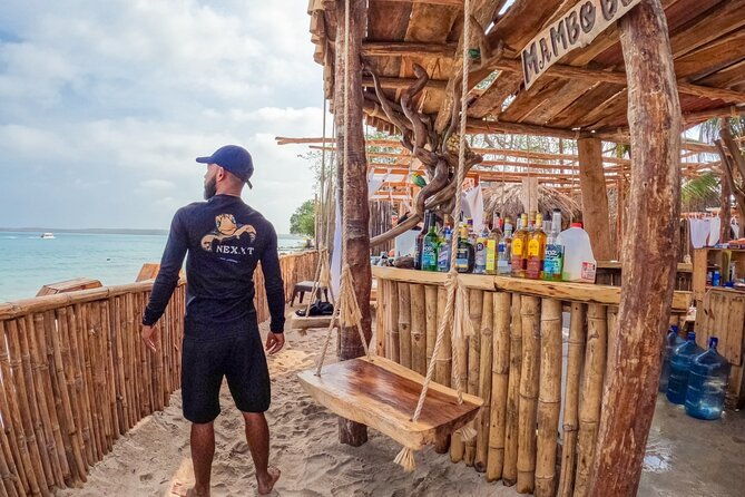 visit-playa-blanca-on-baru-island-at-a-beach-club