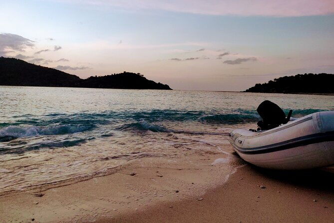visit-secret-beaches-and-enjoy-private-guided-snorkel-tour