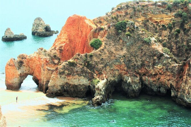 visit-secret-caves-hidden-beaches-and-snorkel-in-alvor-portugal