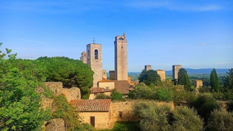 visit-siena-and-san-gimignano-with-lunch-at-a-family-farm