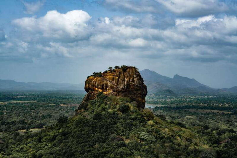 visit-sri-lanka-7-days-round-trip