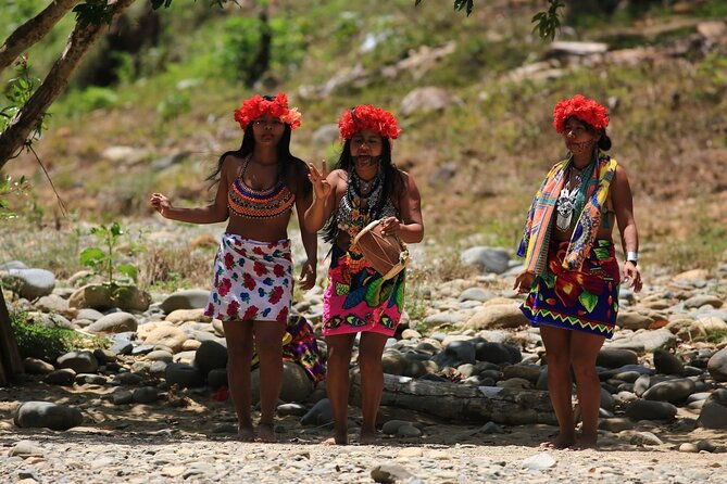 visit-the-embera-purubiakiru-community-back-to-origin