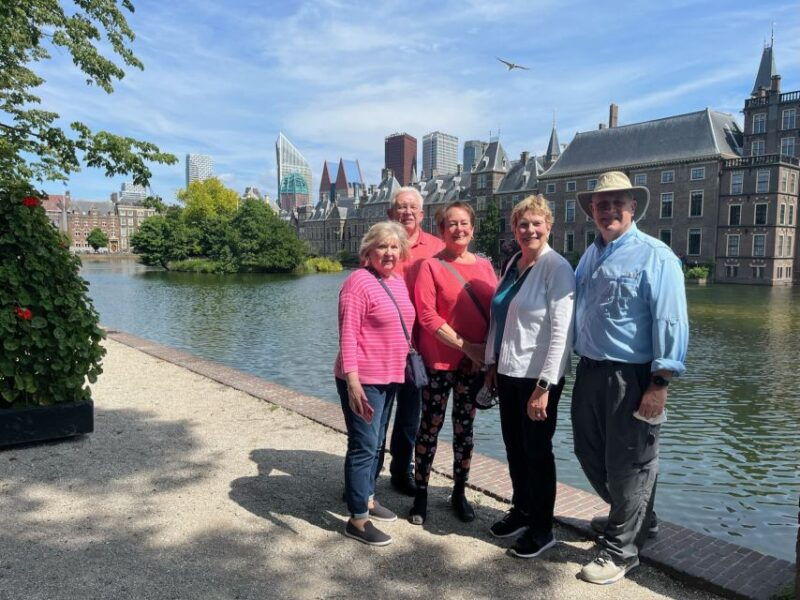 visit-the-girl-with-the-pearl-earring-the-hague-delft
