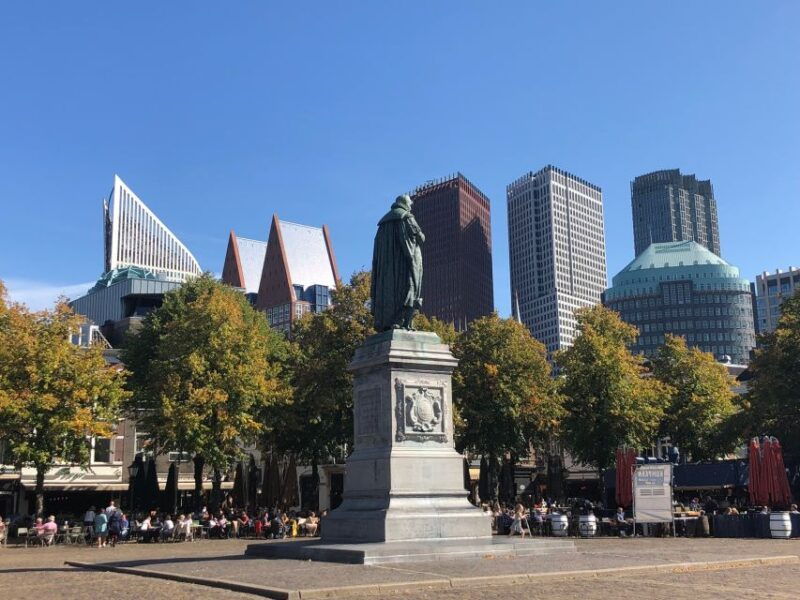 visit-the-girl-with-the-pearl-earring-the-hague-delft