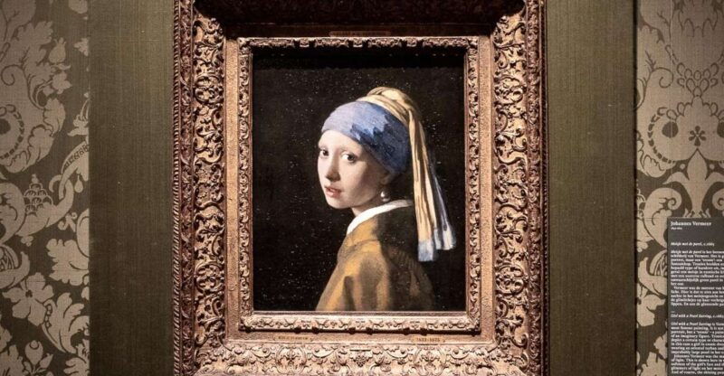 visit-the-girl-with-the-pearl-earring-the-hague-delft