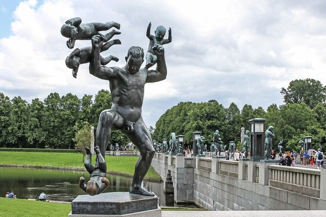 visit-the-instaworthy-spots-of-oslos-vigeland-park-with-a-local