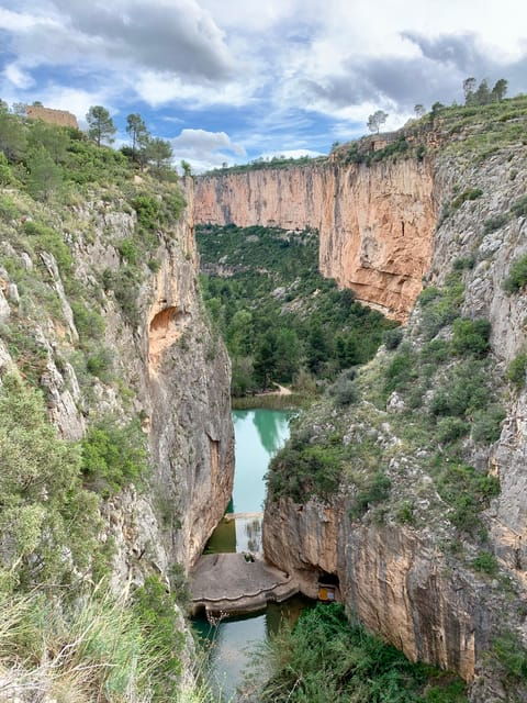 visit-the-most-beautiful-village-in-valencia-chulilla