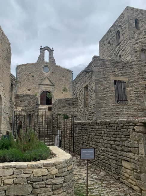 Visit the most beautiful villages of the Luberon in Provence by minibus! - Frequently Asked Questions