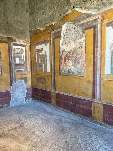 visit-the-pompeii-excavations-from-positano