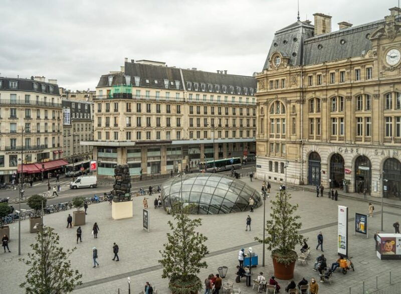 visit-the-saint-lazare-station