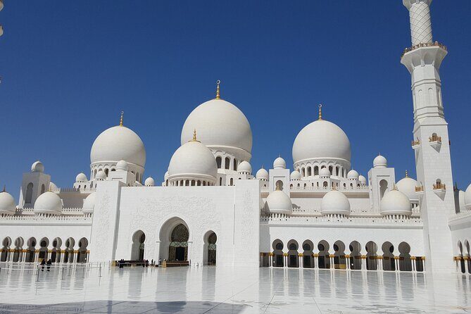 Visit To Ferrari World And Sheikh Zayed Mosque - Practical Considerations