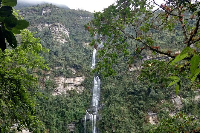 visit-to-la-chorrera-natural-park-private-tour-from-bogota-8-hrs