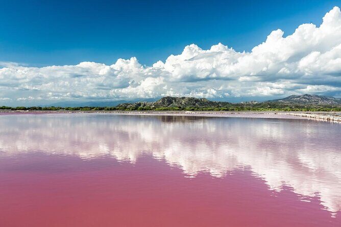Visit to Lac Rose and Noflaye Park - Key Points