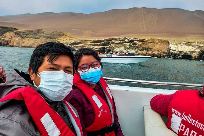 visit-to-paracas-ballestas-islands-and-huacachina