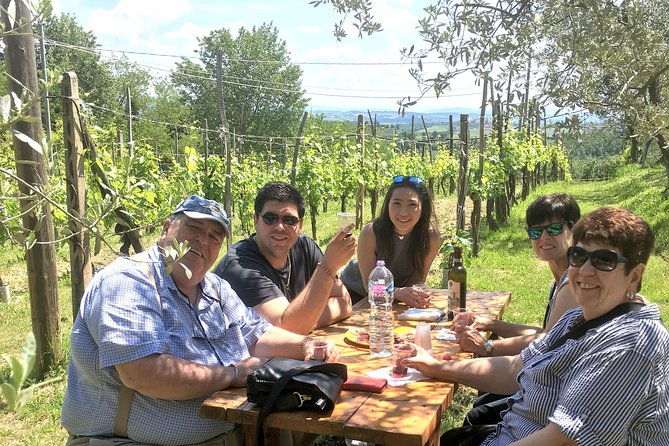 visit-to-the-cinta-senese-farm-in-montepulciano