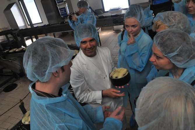 visit-to-the-dairy-3