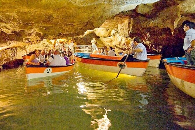 visit-to-the-sant-josep-caves