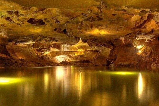 visit-to-the-sant-josep-caves