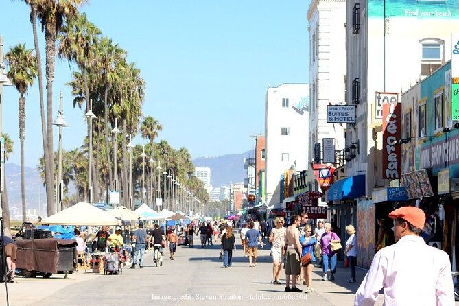visit-venice-beach-neighbourhood-private-2-hour-walking-tour