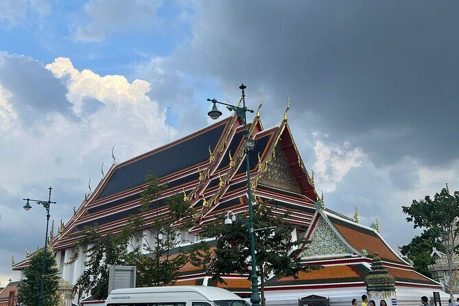 Visit Wat Pho and Wat Arun with Local Expert - Who Will Love This Tour?